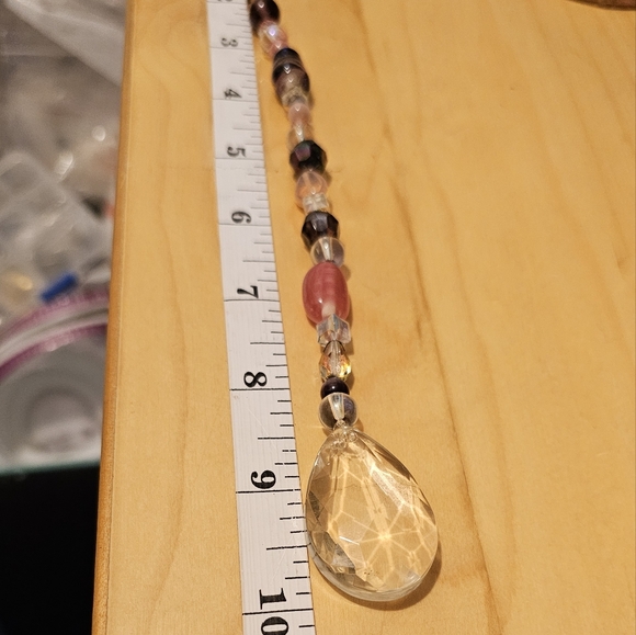 Suncatcher, mixed media and upcycled, in pinks and purple tones - Picture 7 of 7